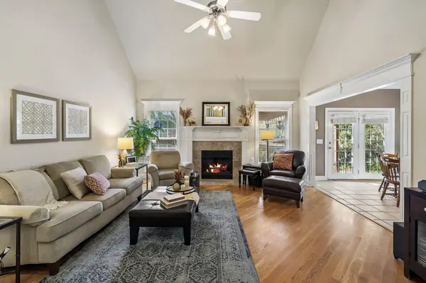 2635 Isaiah Dr, Murfreesboro, TN 37130
