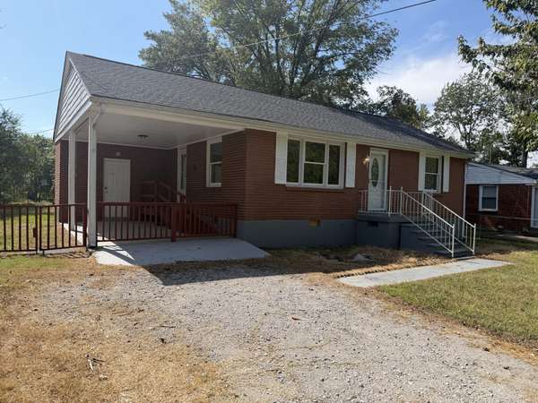103 Willow St, Ashland City, TN 37015