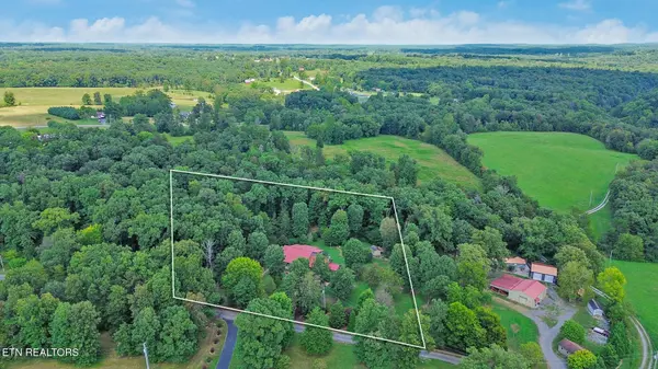 247 Cline Rd, Crossville, TN 38571