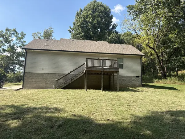 2704 Brent Cir, Cornersville, TN 37047
