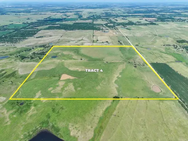 000 SW Shumway Rd,  Douglass,  KS 67039