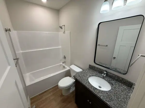 5138 N Toben Dr, Bel Aire, KS 67226
