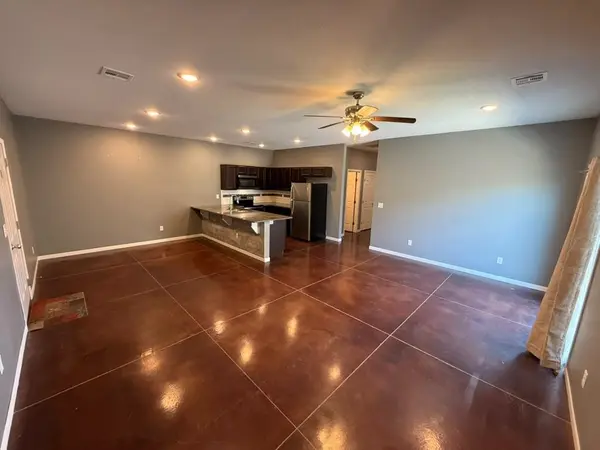 5269 N Cypress Cir., Bel Aire, KS 67226