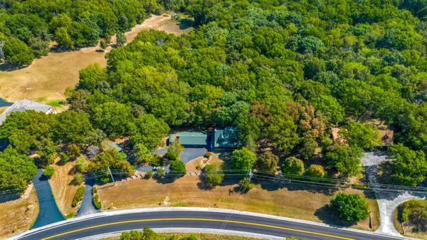1906 State Highway 265, Hollister, MO 65672