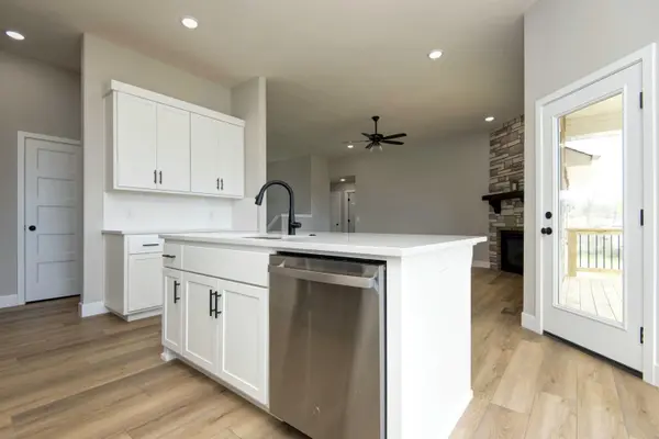 4097 Ivy LN #Lot 168, Battlefield, MO 65619