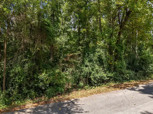 112 Benjamin ST, Greenwood, SC 29646