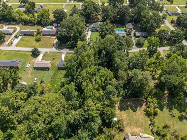 112 Benjamin ST, Greenwood, SC 29646