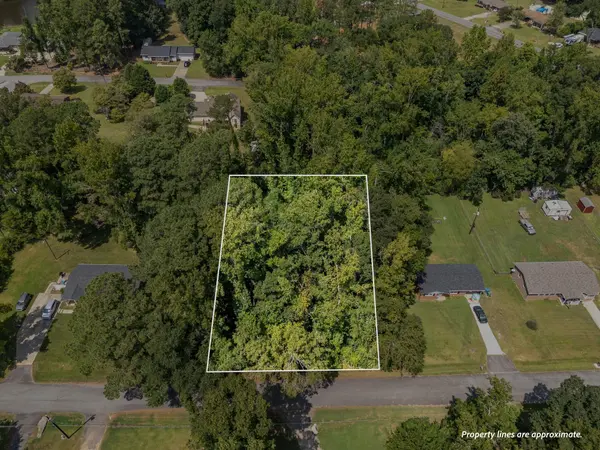 112 Benjamin ST, Greenwood, SC 29646