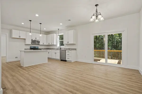 171 Easy ST, Wellford, SC 29385