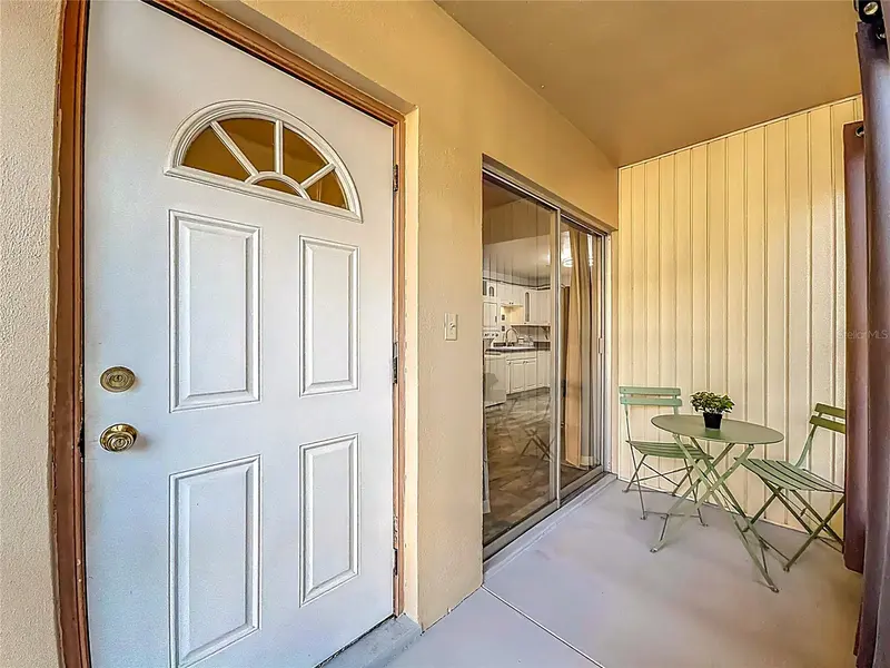 5396 4TH ST N #105, St Petersburg, FL 33703