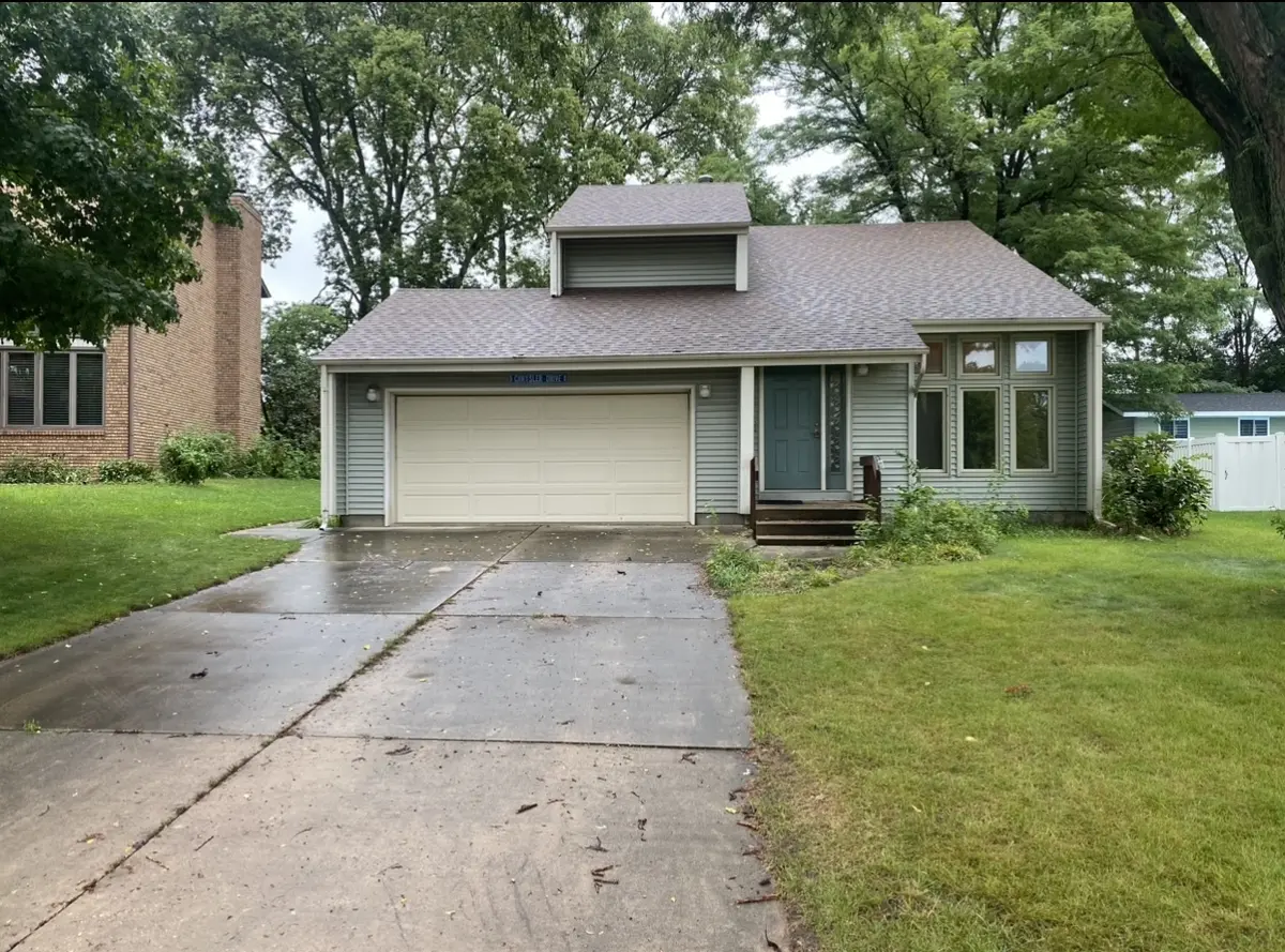 608 S Lainey AVE, Ottawa, IL 61350