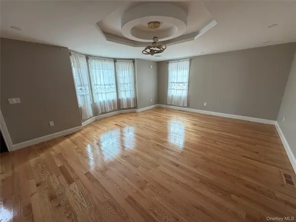 Address not disclosed, Jamaica, NY 11434