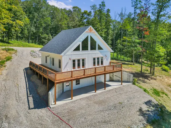 1318 Forest Grove LN, North Vernon, IN 47265