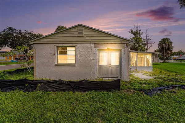 Address not disclosed, Indian Rocks Beach, FL 33785