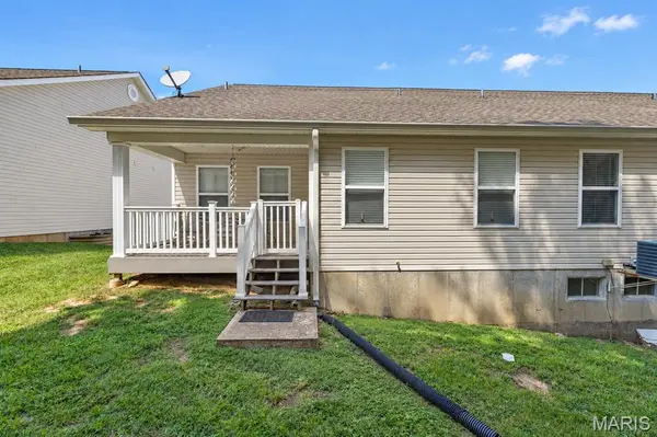 1717 Lexington PL, Herculaneum, MO 63048