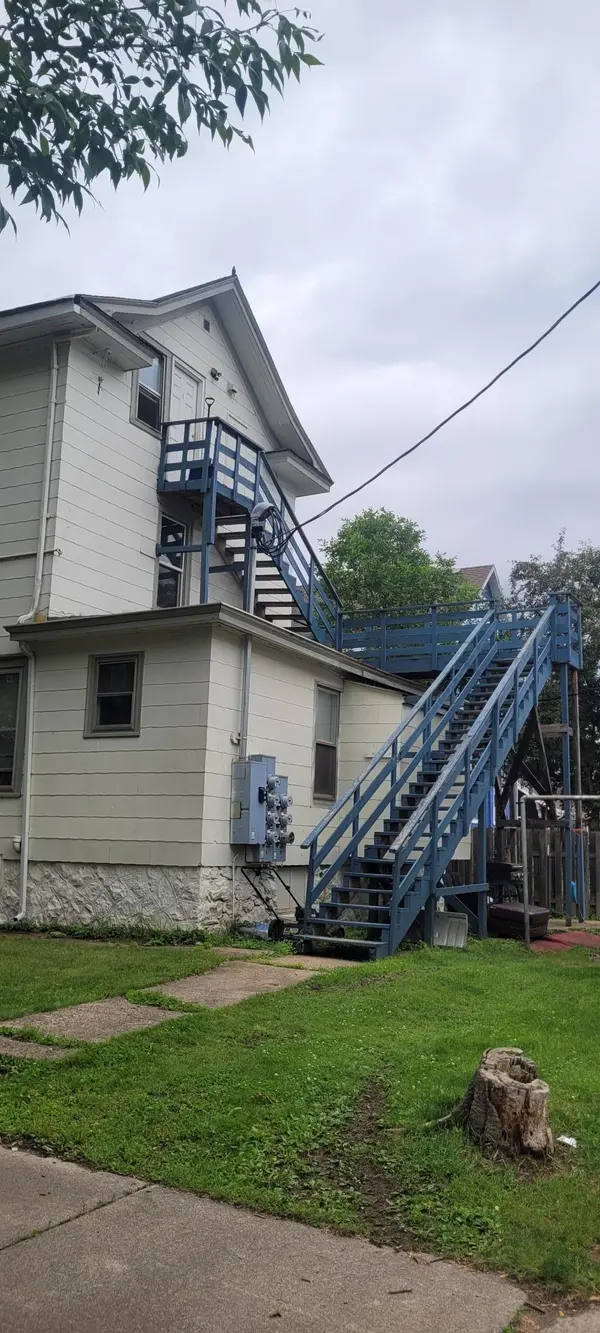 2126 3rd AVE E, Hibbing, MN 55746
