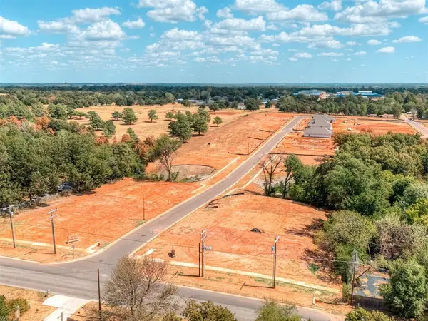 14089 Henney Ridge ST, Choctaw, OK 73020