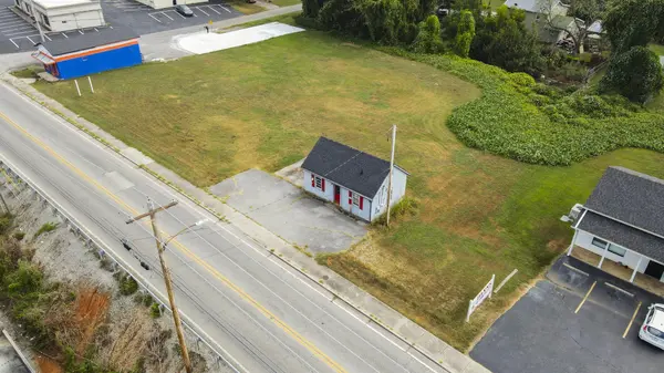 710 Sparta St, Mcminnville, TN 37110
