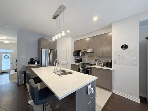 555 Jackdaw AVE, Barrhaven, ON K2J 6M8