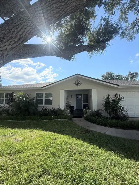 1995 ARVIS CIR E, Clearwater, FL 33764