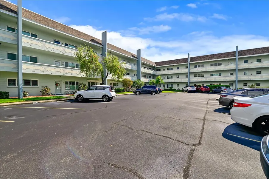 2255 PHILIPPINE DR #19, Clearwater, FL 33763