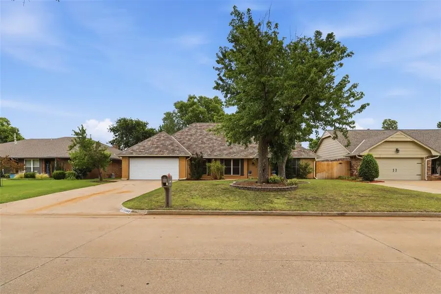 13404 Green Valley DR, Oklahoma City, OK 73120