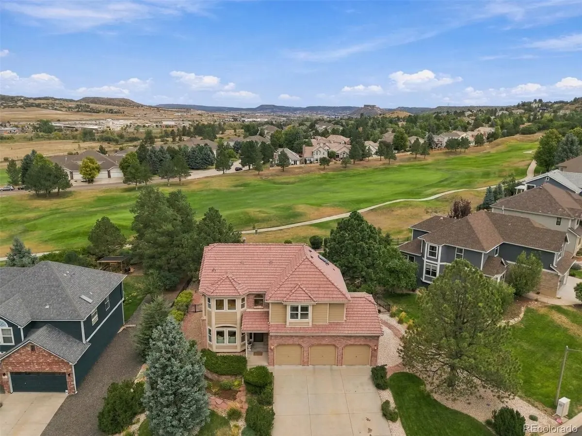 525 W Prestwick, Castle Rock, CO 80104