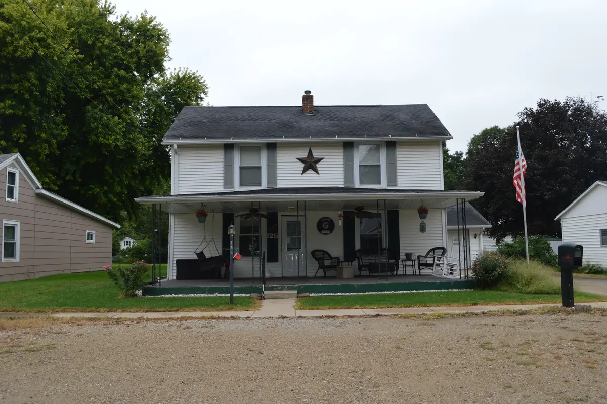 125 N Washington ST, Tiskilwa, IL 61368