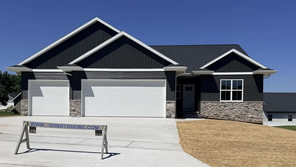 1115 BAY MIST WAY, Green Bay, WI 54311