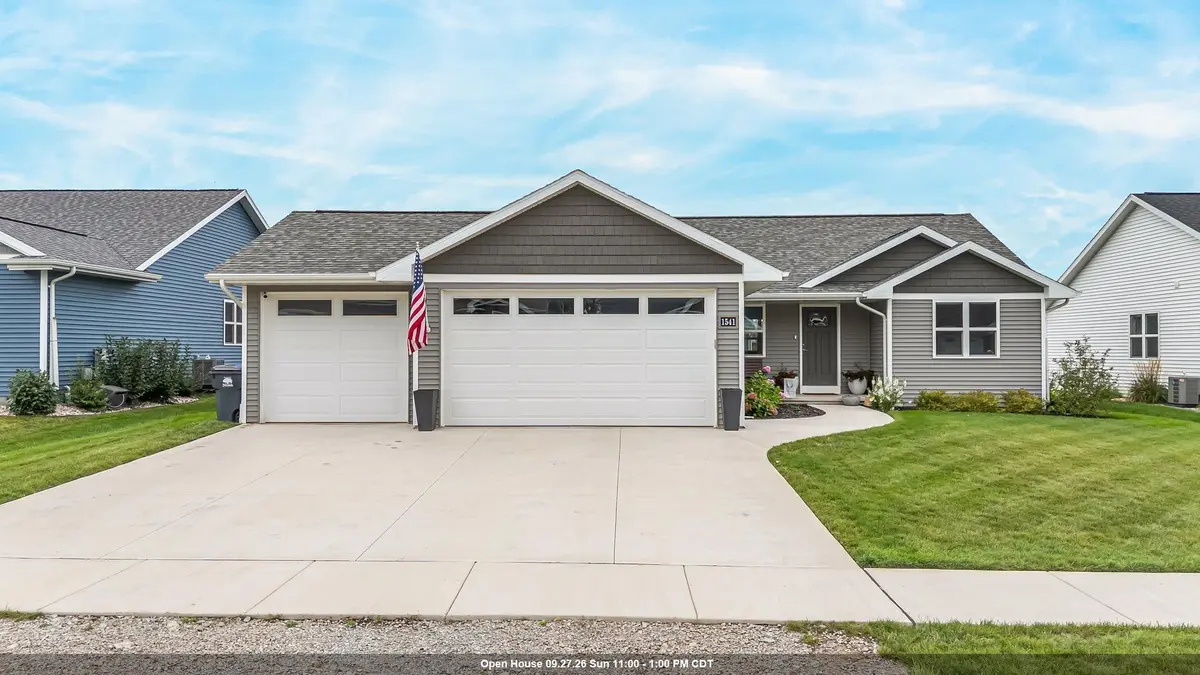 1541 LIBERTY AVE, Neenah, WI 54956