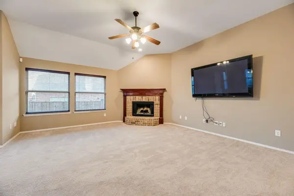 1202 Chestnut Hill Drive, Wylie, TX 75098