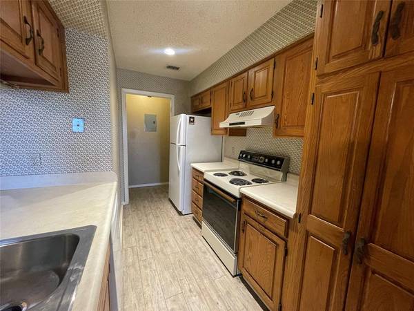 657 Ruidosa Avenue #215, Abilene, TX 79605