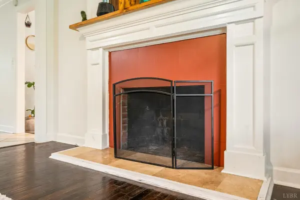 153 Holcombe RD, Lynchburg, VA 24502