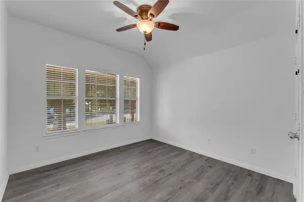 206 Cailin CT, Burnet, TX 78611