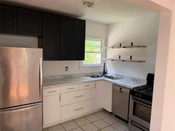 2932 Moss ST, Austin, TX 78722