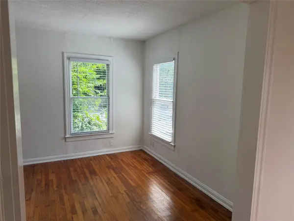 2932 Moss ST, Austin, TX 78722