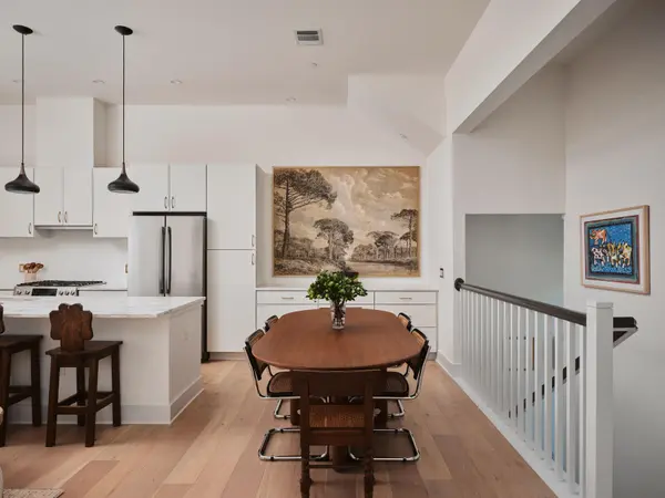 2300 Enfield RD #306, Austin, TX 78703