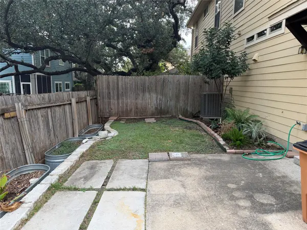 6708 Menchaca RD #25, Austin, TX 78745