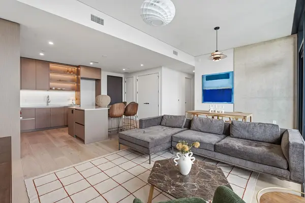 610 Davis ST #4102, Austin, TX 78701