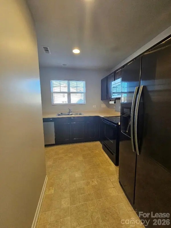 453 Hunters Dance RD, Fort Mill, SC 29708