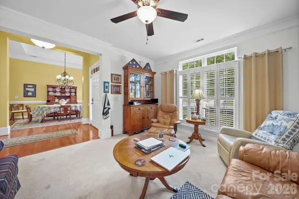 7712 Woodcrest DR, Stanley, NC 28164