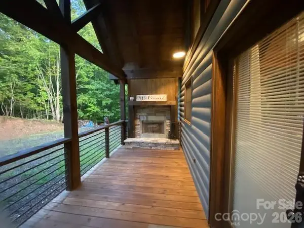 50 Devin DR, Murphy, NC 28906