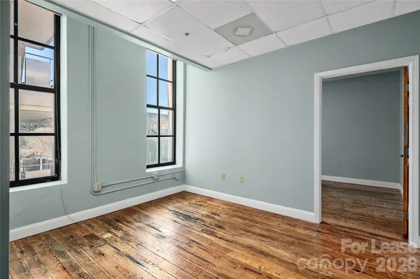 9 SW Pack SQ #210B, Asheville, NC 28801