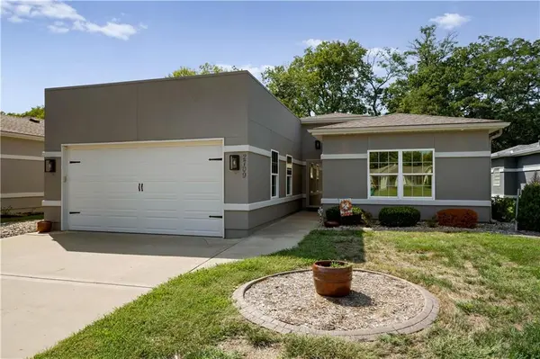 2709 NE Sonora Valley DR, Blue Springs, MO 64014