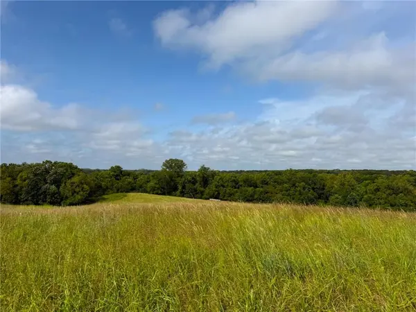 17840 Golden RD, Linwood, KS 66052