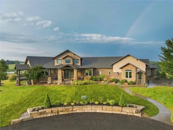 17688 Golden RD, Linwood, KS 66052