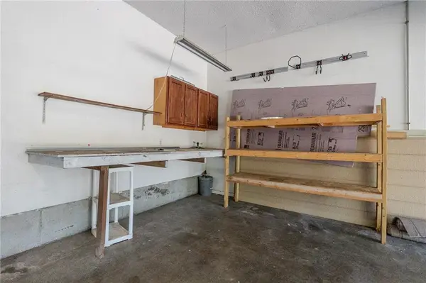 417 W 11th ST, Ottawa, KS 66067
