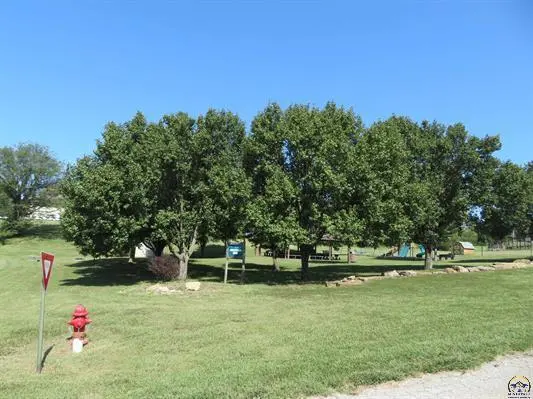0000 W Crescent Rim DR, Ozawkie, KS 66070