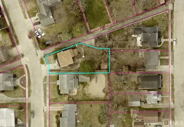120 Manor AVE, Elkhart, IN 46516