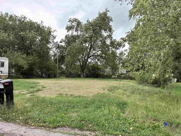 525 W Fulton ST, Hartford City, IN 47348